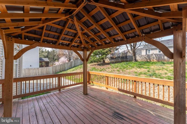 8 RIVER OAK DR, Stafford, VA 22554