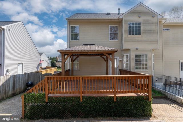 8 RIVER OAK DR, Stafford, VA 22554