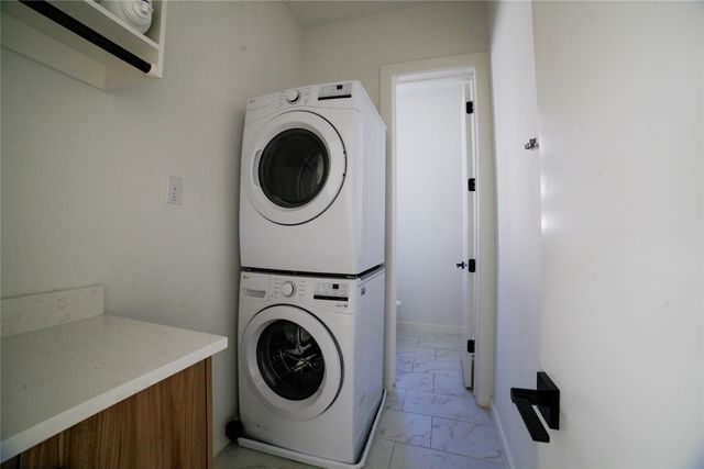 3616 San Jacinto Street 101, Dallas, TX 75204