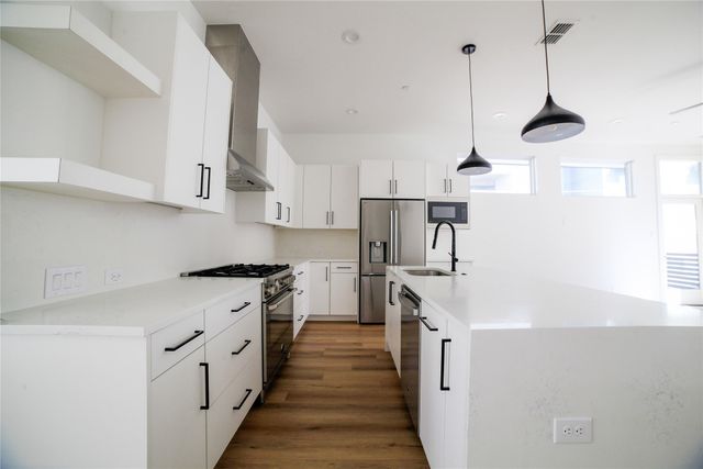 3616 San Jacinto Street 101, Dallas, TX 75204