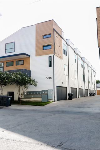 3616 San Jacinto Street 101, Dallas, TX 75204