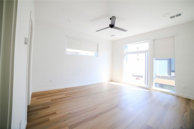 3616 San Jacinto Street 101, Dallas, TX 75204
