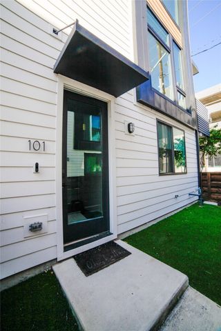 3616 San Jacinto Street 101, Dallas, TX 75204