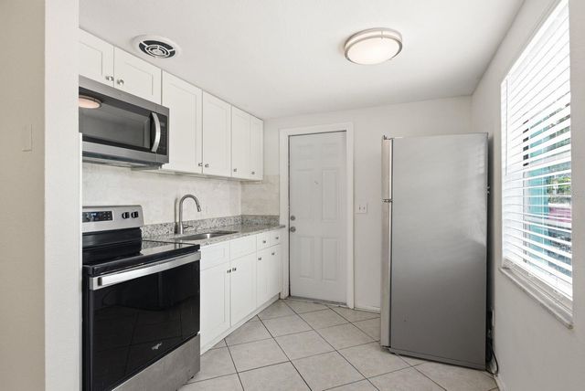 417 MILWAUKEE AVENUE, Dunedin, FL 34698