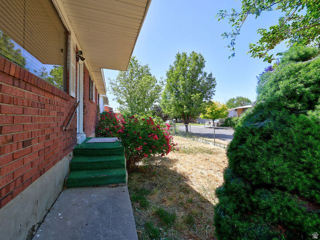 444 N MORTON DR, Salt Lake City, UT 84116
