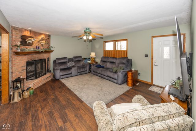 3901 N 350 W, Lebanon, IN 46052