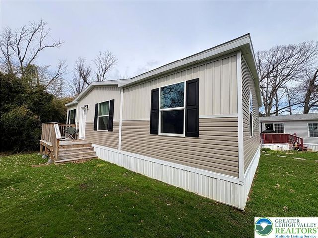 5002 Route 309 1090, Upper Saucon Twp, PA 18034
