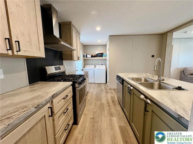 5002 Route 309 1090, Upper Saucon Twp, PA 18034
