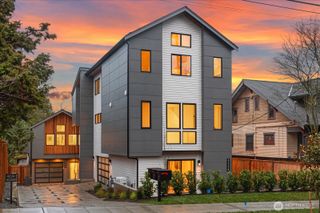 4222 Meridian Avenue N, Seattle, WA 98103