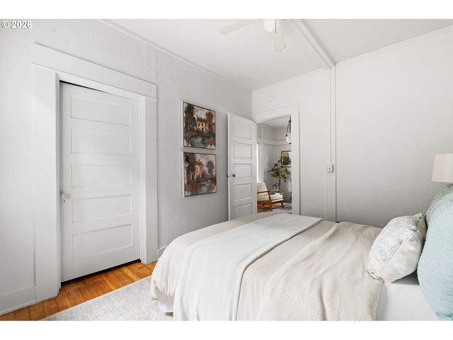 5817 Se BOISE St, Portland, OR 97206