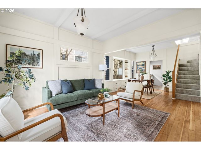 5817 Se BOISE St, Portland, OR 97206