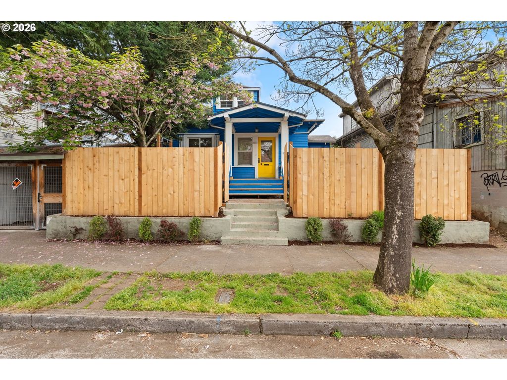 5817 Se BOISE St, Portland, OR 97206