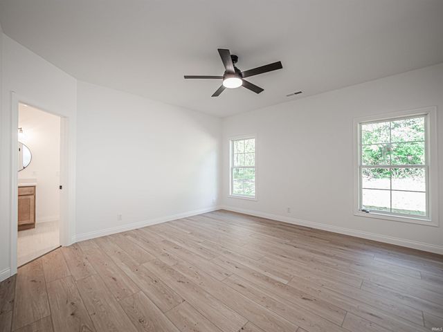 3581 Sand Drive, Newburgh, IN 47630