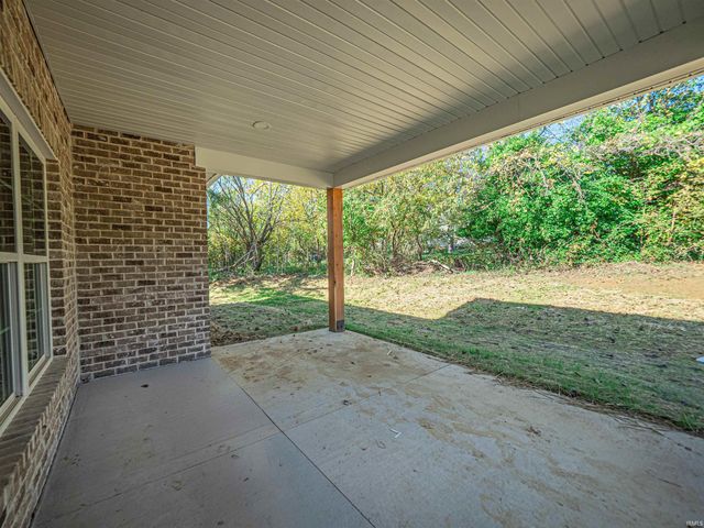 3581 Sand Drive, Newburgh, IN 47630