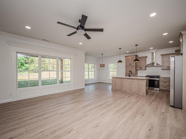 3581 Sand Drive, Newburgh, IN 47630