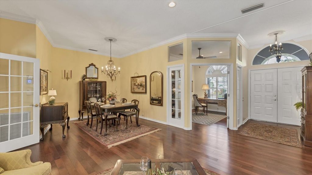 Image 13 of property listing at 9112 19TH DRIVE NW, Bradenton, FL 34209