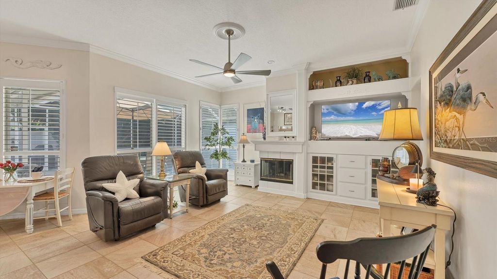 Image 25 of property listing at 9112 19TH DRIVE NW, Bradenton, FL 34209