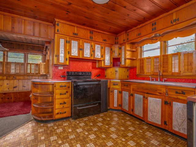 428 Glenn Ave, West Liberty, KY 41472