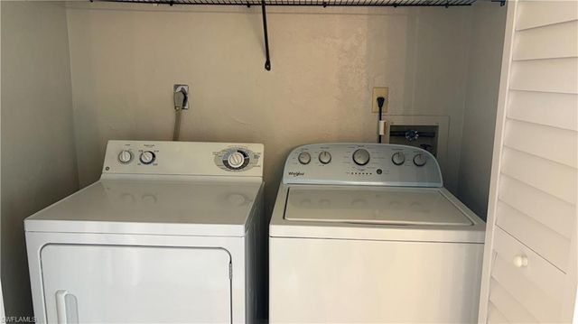 11060 Caravel CIR 105, Fort Myers, FL 33908