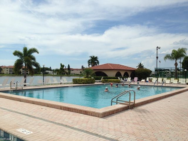11060 Caravel CIR 105, Fort Myers, FL 33908