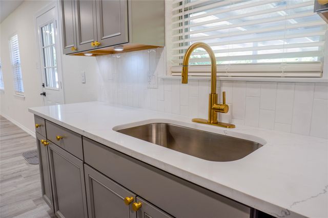 6608 Margaret Drive, Forest Hill, TX 76140