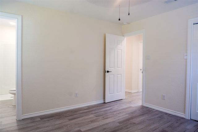 6608 Margaret Drive, Forest Hill, TX 76140