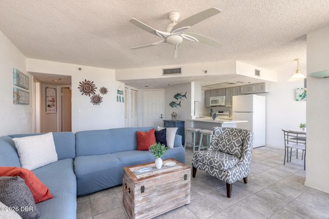 3023 S Atlantic Ave Apt 901, Daytona Beach Shores, FL 32118