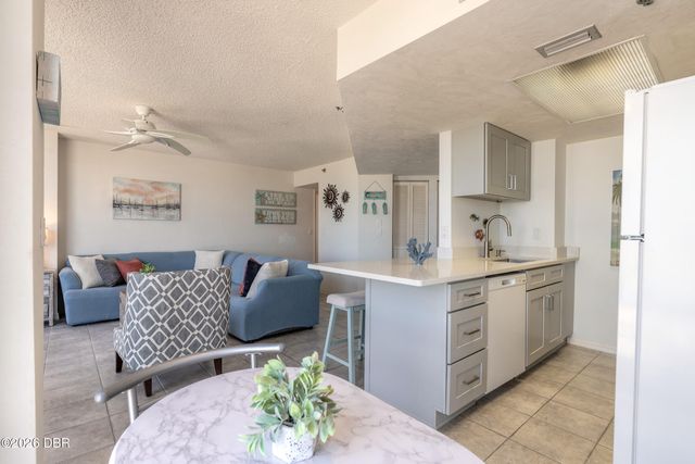 3023 S Atlantic Ave Apt 901, Daytona Beach Shores, FL 32118