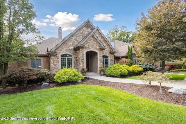 2471 Overglen Court, East Lansing, MI 48823