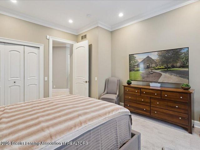 2471 Overglen Court, East Lansing, MI 48823