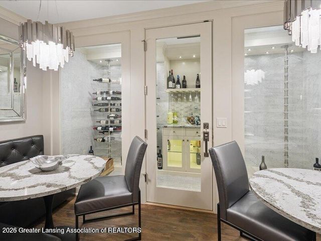 2471 Overglen Court, East Lansing, MI 48823