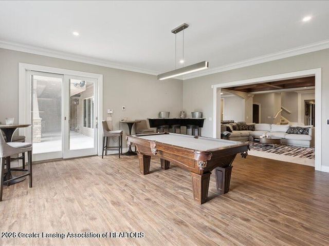 2471 Overglen Court, East Lansing, MI 48823