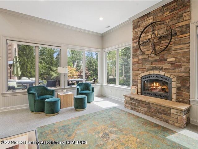 2471 Overglen Court, East Lansing, MI 48823