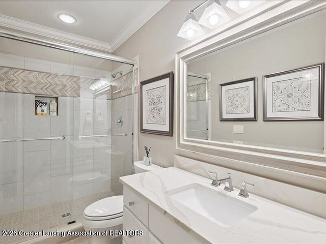 2471 Overglen Court, East Lansing, MI 48823