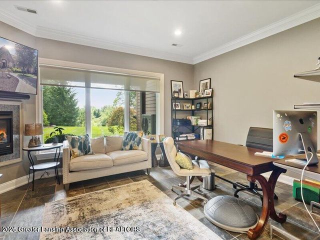 2471 Overglen Court, East Lansing, MI 48823