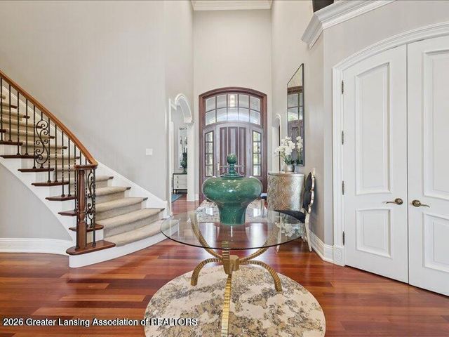 2471 Overglen Court, East Lansing, MI 48823