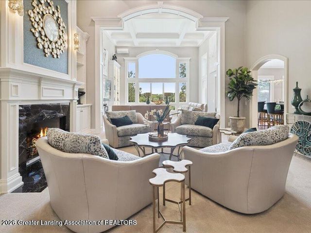 2471 Overglen Court, East Lansing, MI 48823