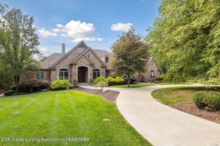 2471 Overglen Court, East Lansing, MI 48823