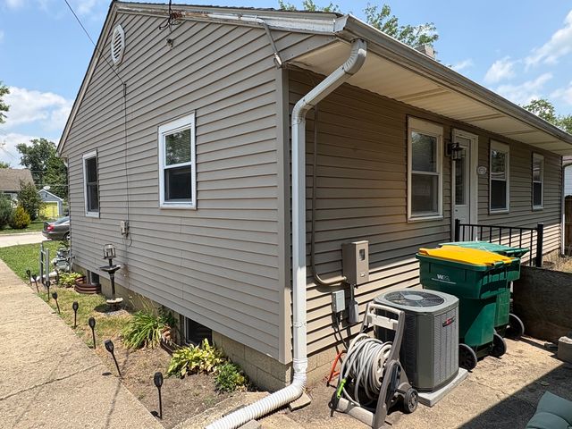 1214 Schriber Avenue, Joliet, IL 60435