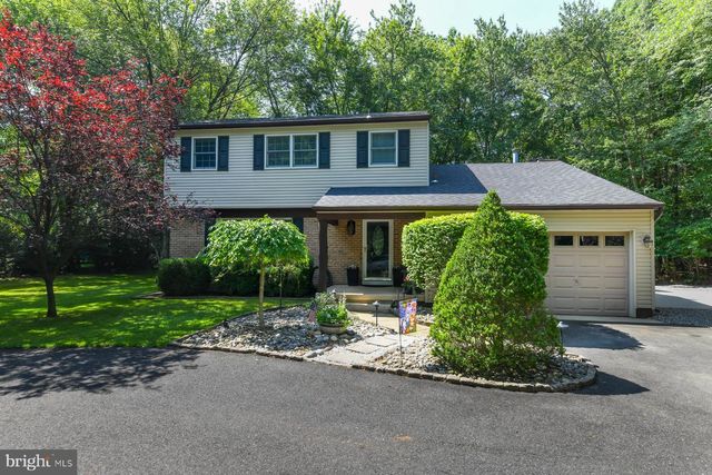 127 BRACKEN RD, Medford, NJ 08055