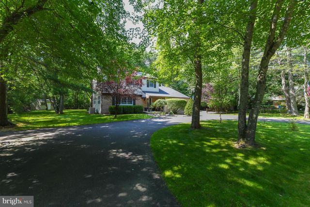 127 BRACKEN RD, Medford, NJ 08055