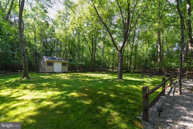 127 BRACKEN RD, Medford, NJ 08055