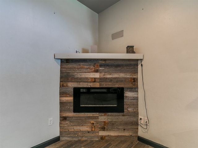 420 NE 17th Place, Newcastle, OK 73065