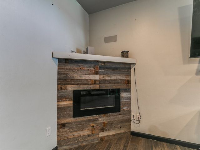 420 NE 17th Place, Newcastle, OK 73065