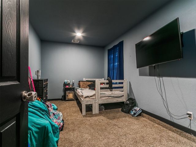 420 NE 17th Place, Newcastle, OK 73065