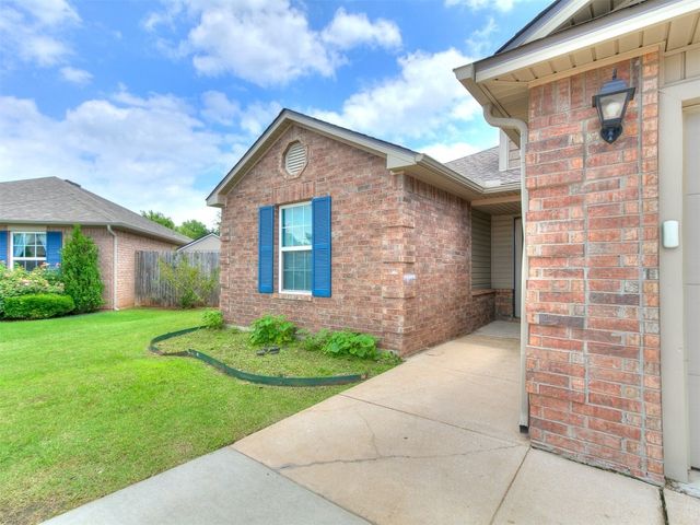 420 NE 17th Place, Newcastle, OK 73065