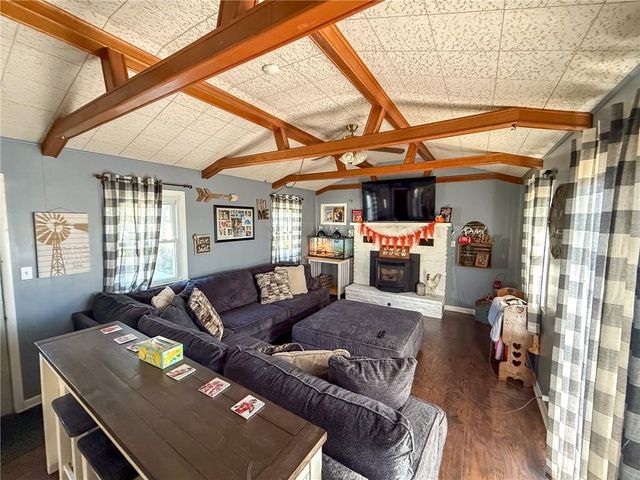 920 S Wilson Avenue, Chanute, KS 66720