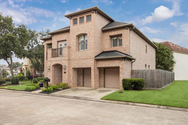 1310 Ketch Ct Court, League City, TX 77573