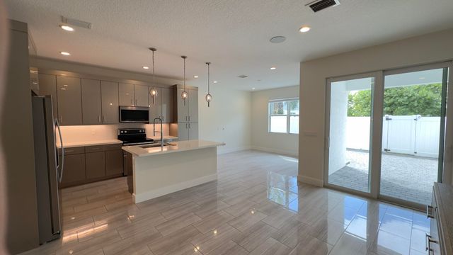 1834 Sandpiper Pointe Place, Deerfield Beach, FL 33442