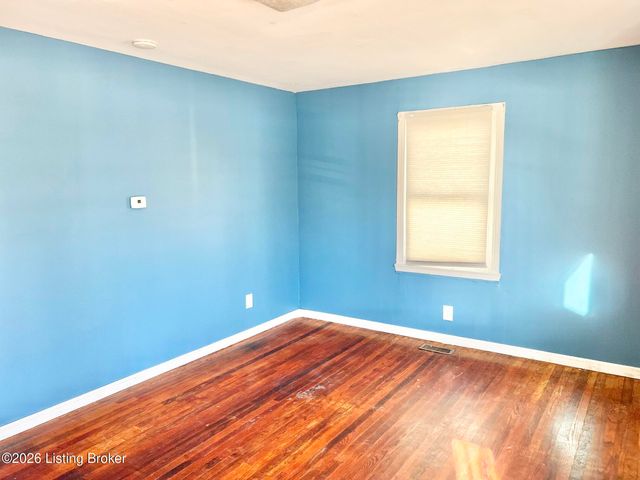 1930 Beech St, Louisville, KY 40210